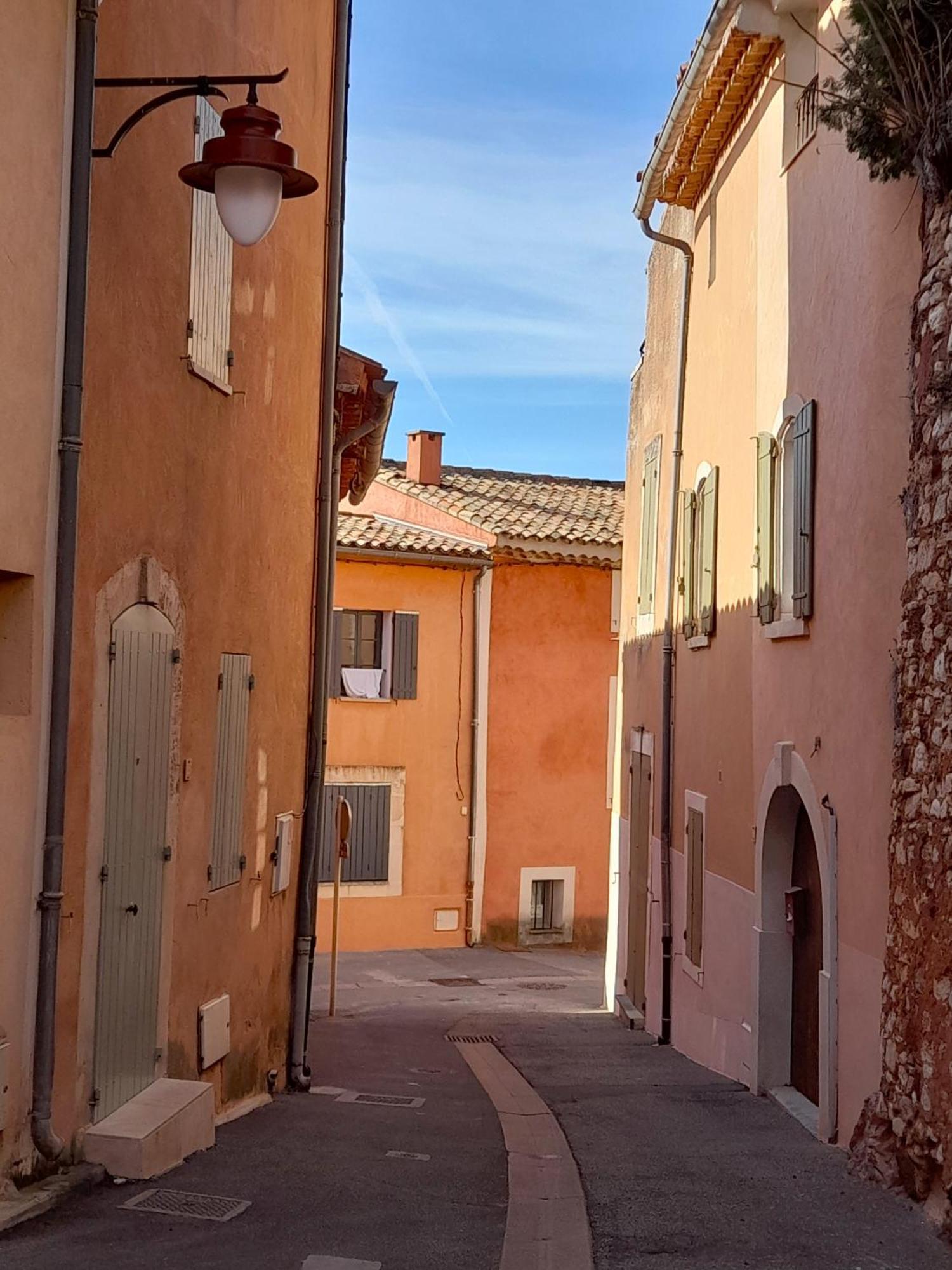 L'Atelier Au Coeur Du Village Roussillon en Isere Екстериор снимка
